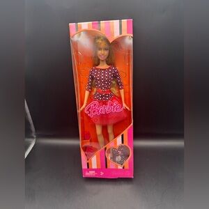 2007 VALENTINE BARBIE XO VALENTINE Doll w/ PURSE & PET CAT Mattel M0926 NRFB#38